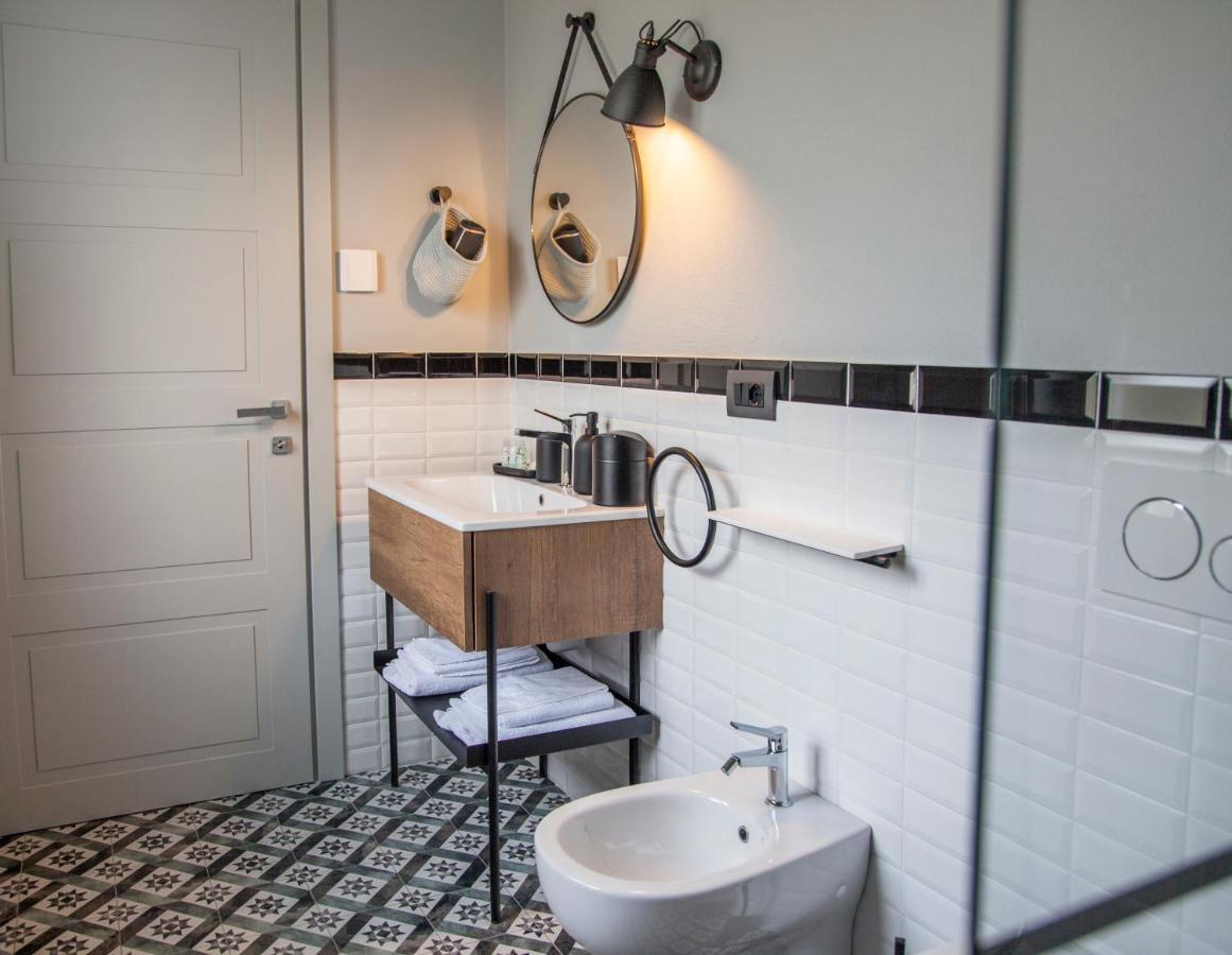 Moncrivel Rooms & Relax Benevello Εξωτερικό φωτογραφία